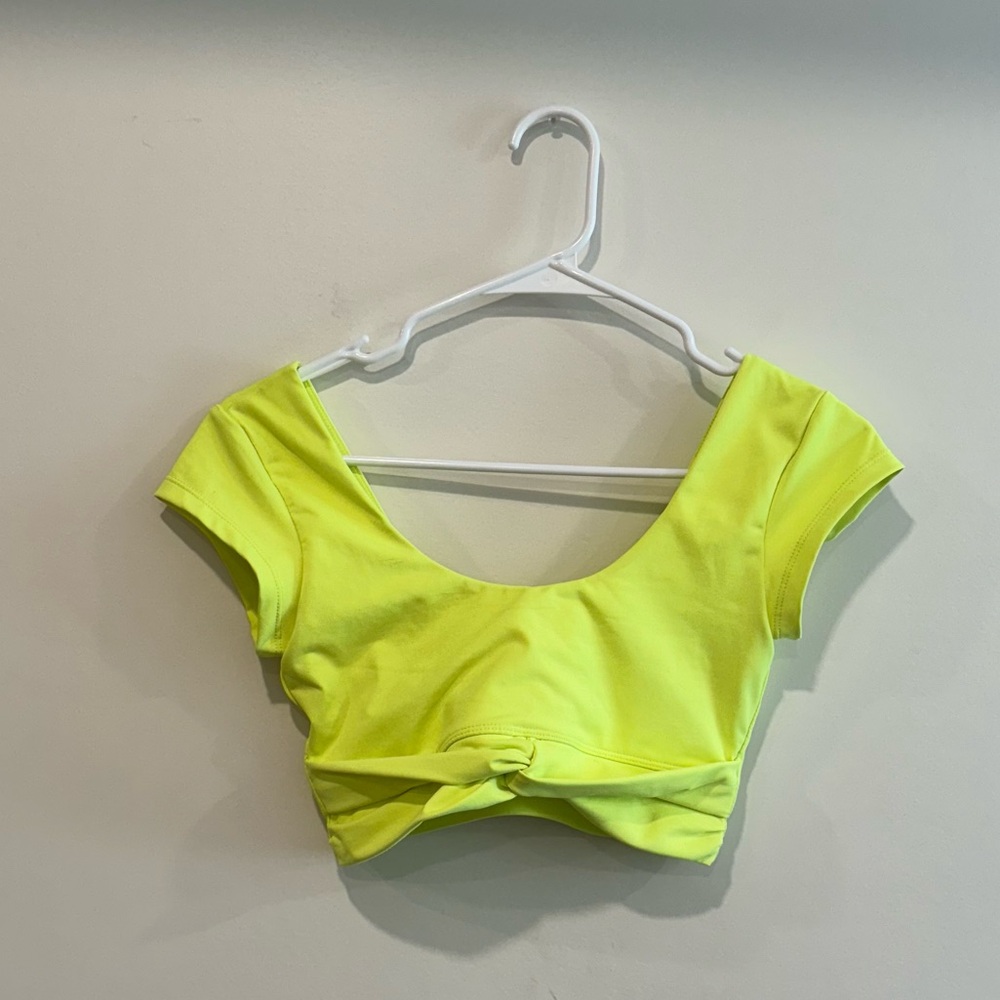 Cara Loren Active Neon Yellow Top Size S